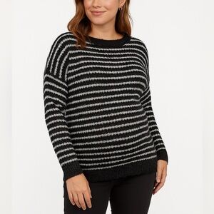 Liz Lange Maternity Black & White Striped Knit Sweater Tunic – Warm & Stretchy